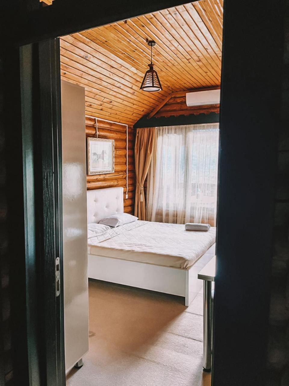 Hotel Chveneburi Machakhlispiri エクステリア 写真