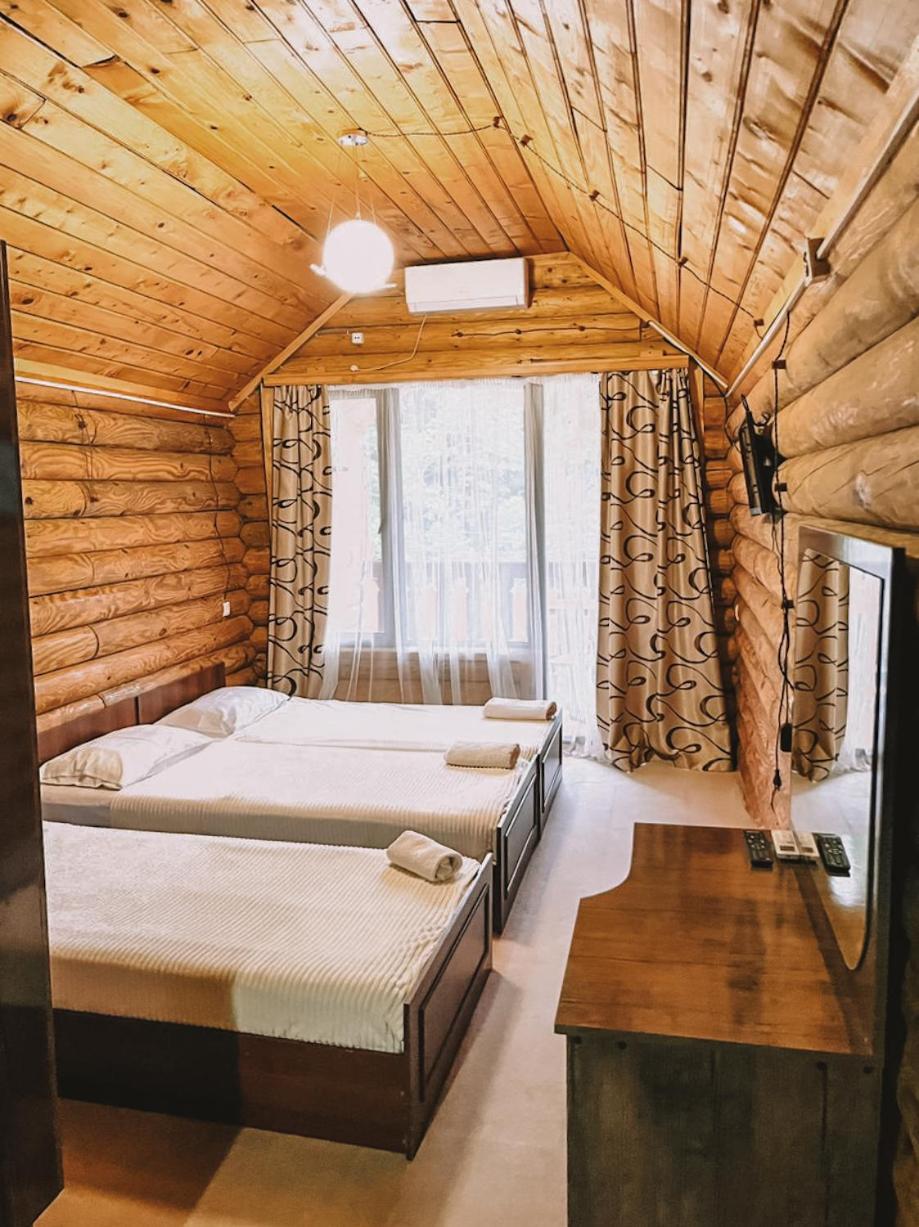 Hotel Chveneburi Machakhlispiri エクステリア 写真