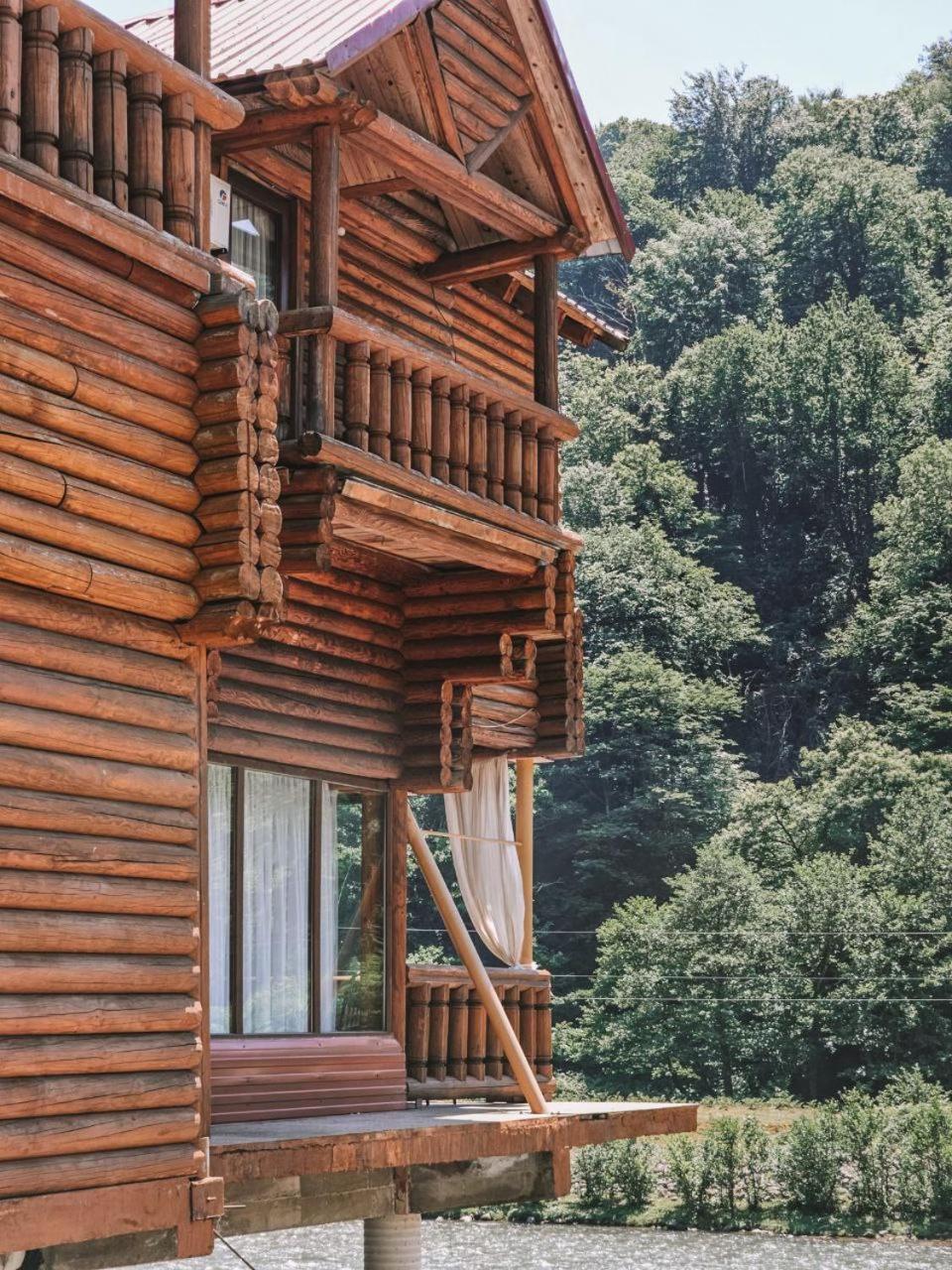 Hotel Chveneburi Machakhlispiri エクステリア 写真
